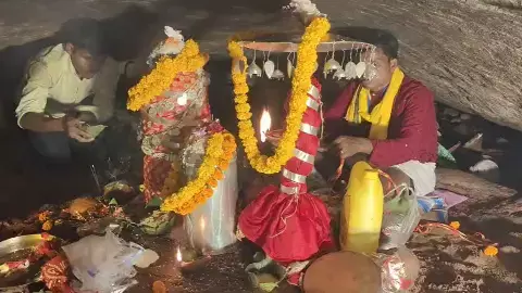 Maa Lingeshwari temple