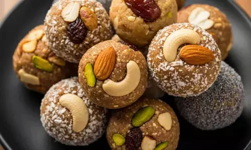 how to make dry fruits laddu