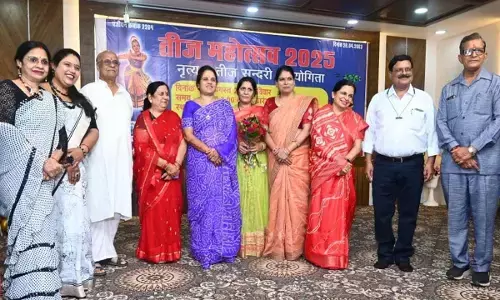 कार्यक्रम में उपस्थित महापौर मीनल चौबे