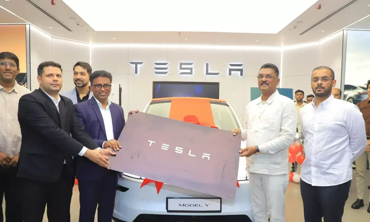 tesla-first-model-y-delivery-mumbai-Transport-Minister-Pratap-Sarnaik