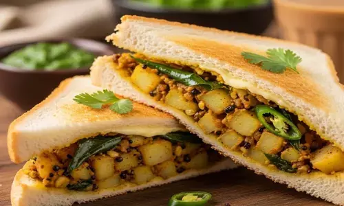 how to make aloo sandwich