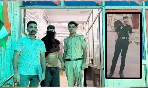 Fake para commando lieutenant Arrested