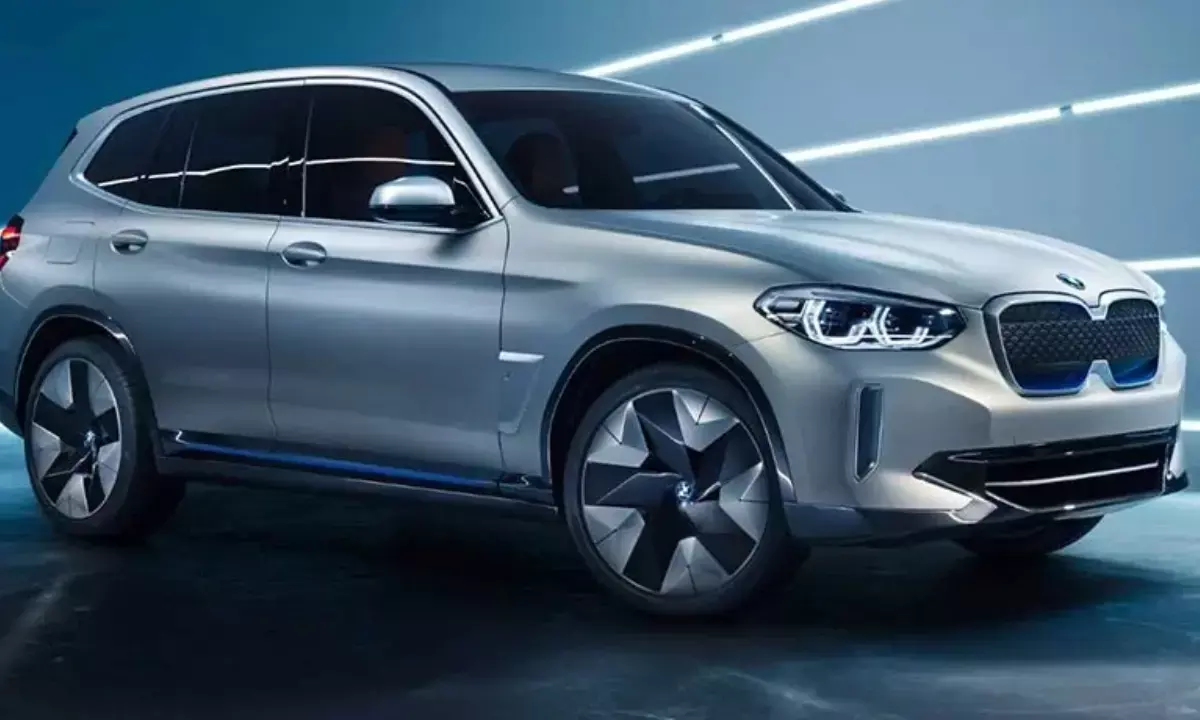 फुल चार्ज करने के बाद 805km तक फर्राटा भरेगी ये कार, 400kW की चार्जिंग भी करेगी सपोर्ट