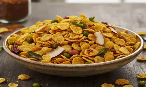 Corn flakes Chivda Recipe in hindi