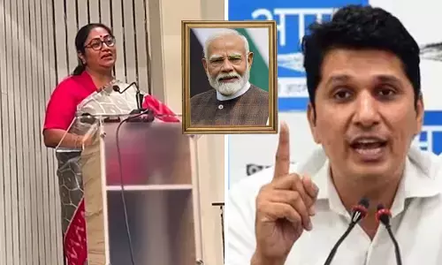 Saurabh Bhardwaj Targeted CM Rekha for PM Modi Image in Durga Puja Pandal