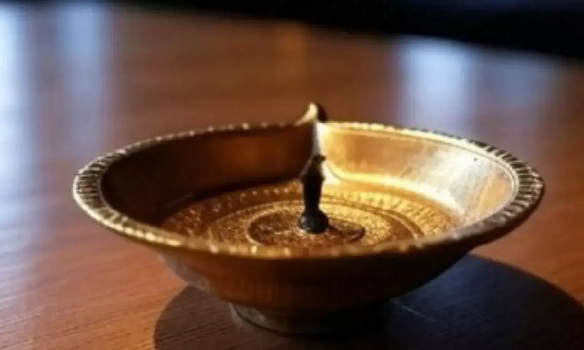 दिया साफ करने का सही तरीका