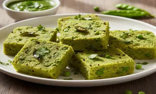 how to make matar dhokla at home