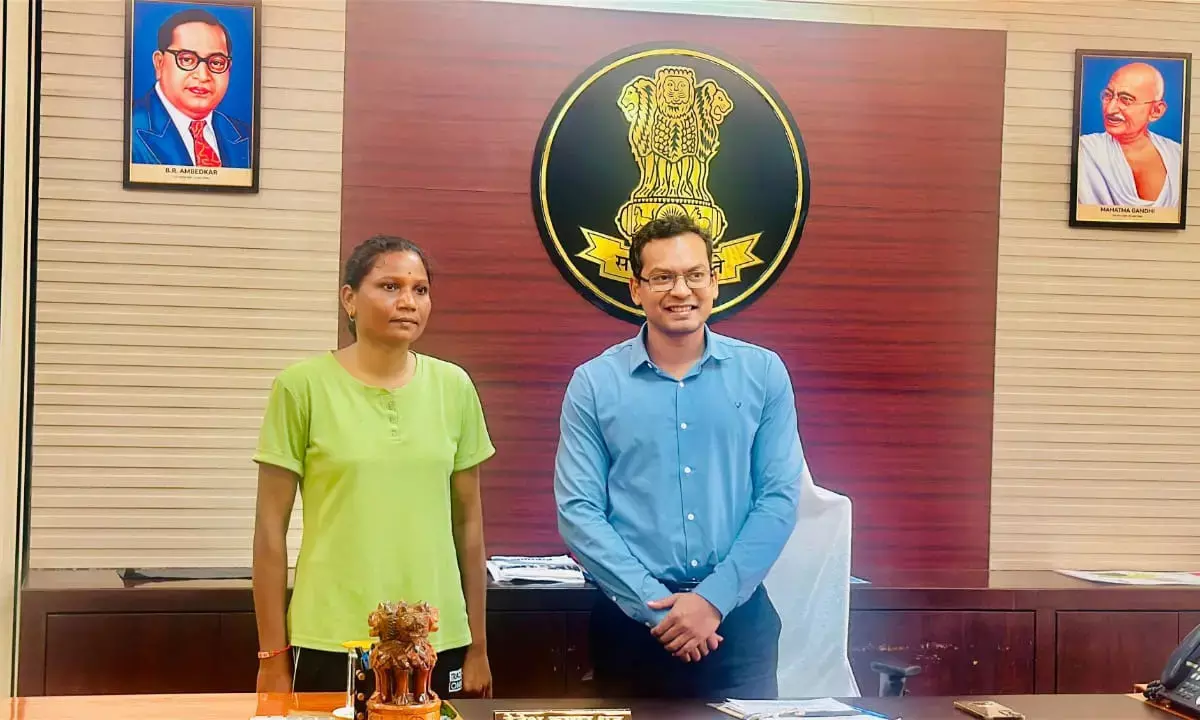 कलेक्टर देवेश कुमार ध्रुव के साथ नगर सैनिक