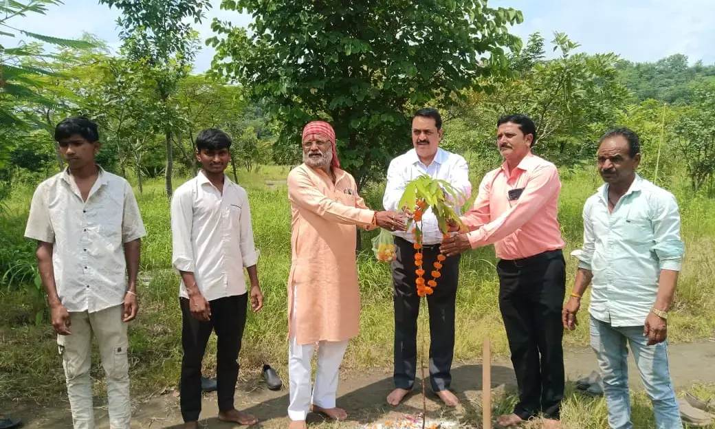 mp forest employees rights demand