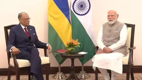 PM Modi Meet Mauritius PM Ramgoolam kashi Varanasi
