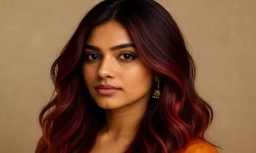 फेस्टिव सीजन के लिए ट्राय करें हेयर कलर