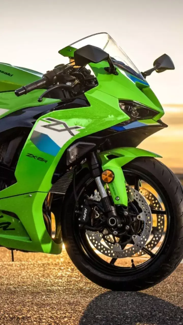 भारत में लॉन्च हुई नई कावासाकी निंजा ZX-6R 2026, देखें दमदार फीचर्स और कीमत