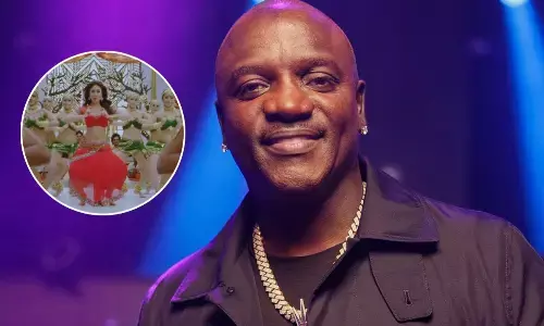 पॉप सिंगर एकॉन ने डिवोर्स फाइल किया है।