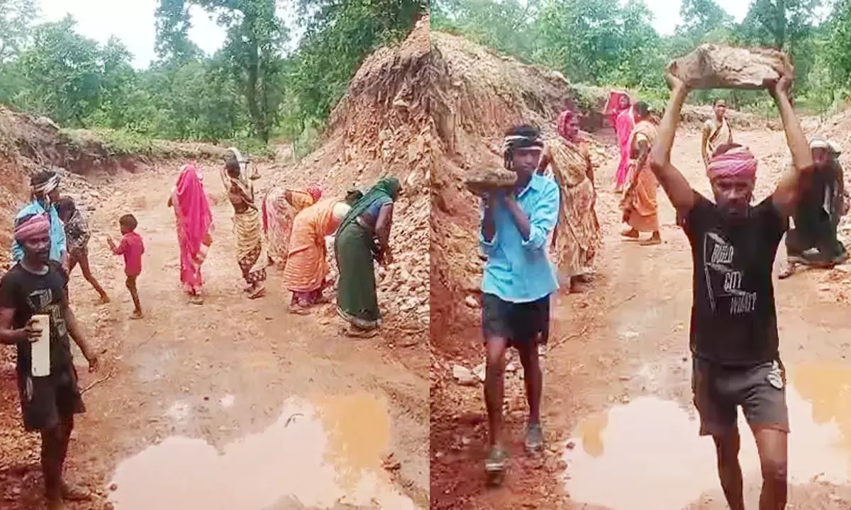 घोघा डबरा गांव के ग्रामीण