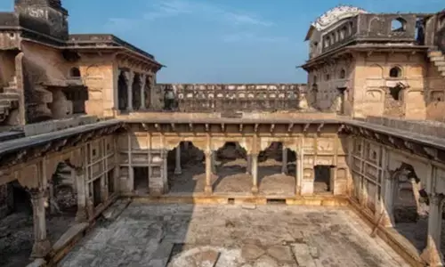 birbal ka chatta narnaul