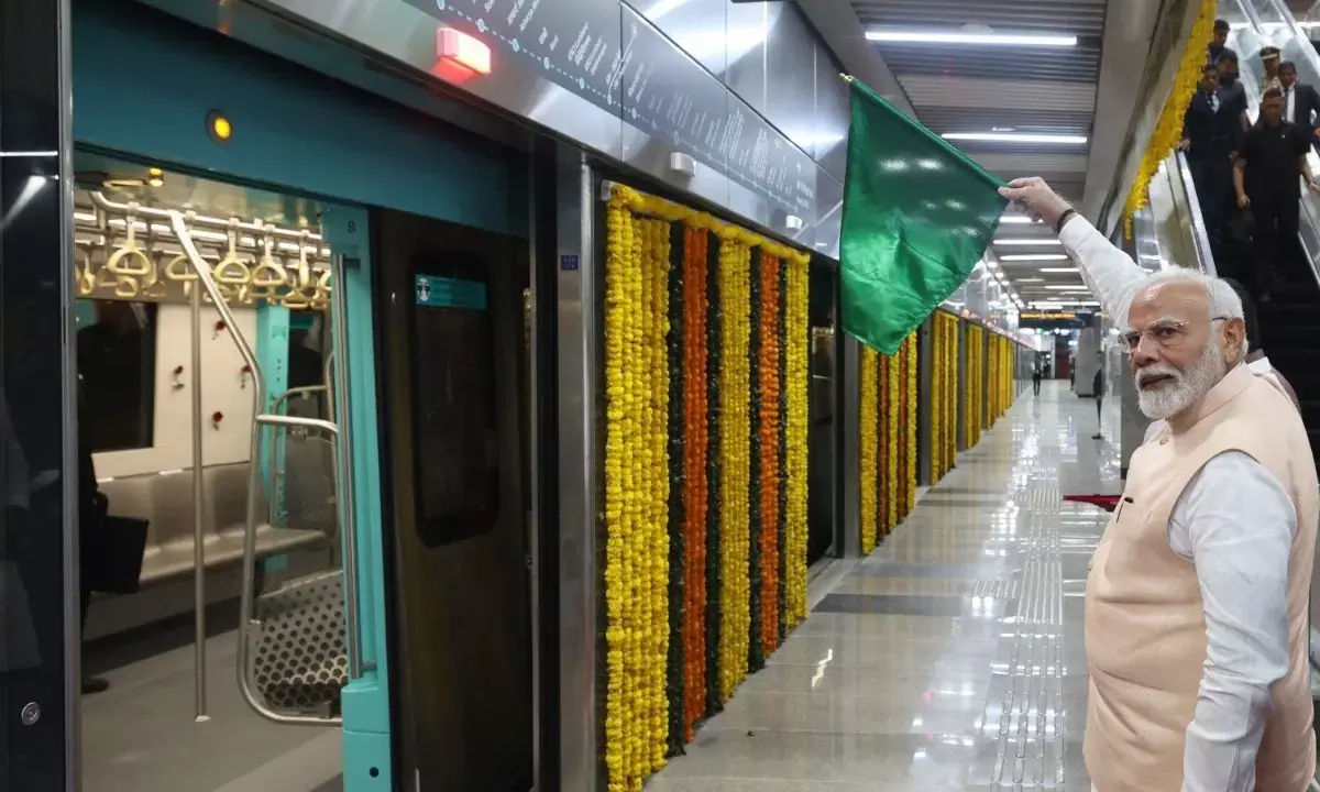 PM Modi Mumbai Metro 3 Aqua Line inauguration