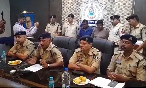 महंगी पड़ी मुफ्त की शराब : रोज-रोज की धमकी से तंग आकर सोहागा मिलाकर दे दिया, दोनो युवकों की हो गई मौत