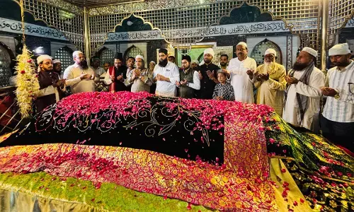 मुस्लिम समाज के लोग