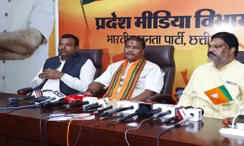 वोट चोरी, कांग्रेस के आरोपों पर मंत्री कश्यप का पलटवार : बोले- खुद को स्थापित करने के लिए लगातार बोल रहे हैं झूठ