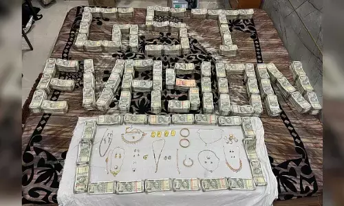 जब्त किए गये नकद और सोना