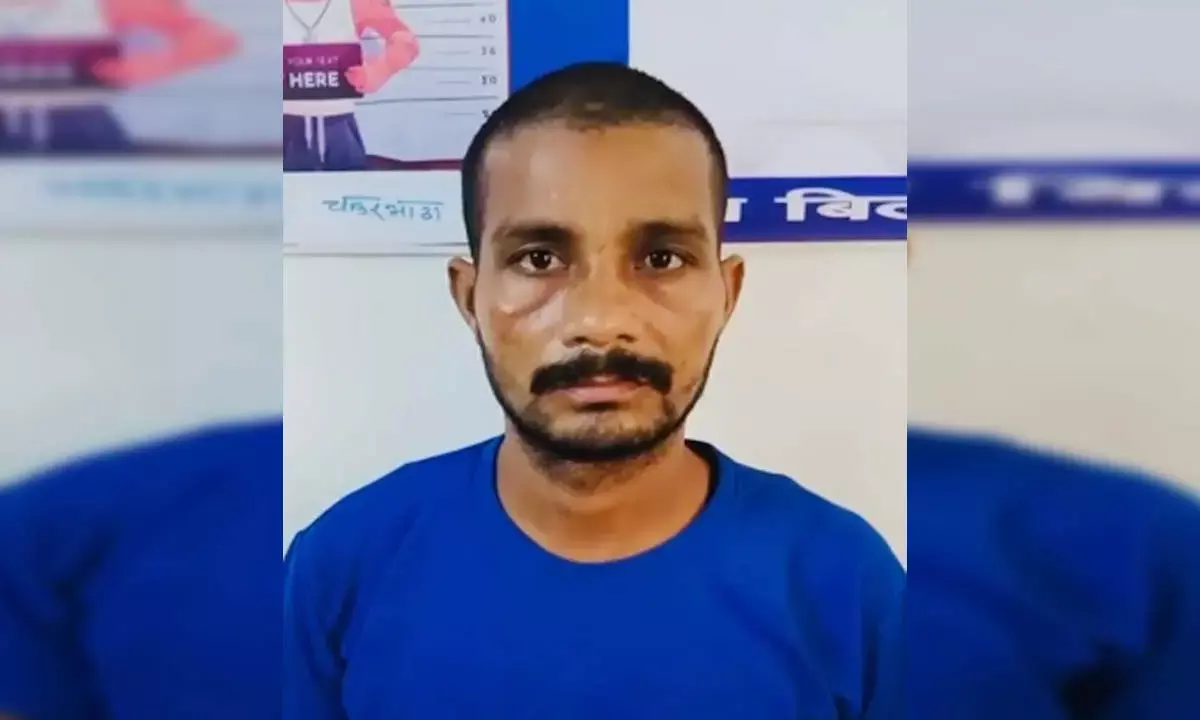 बेटे ने मां को कुल्हाड़ी से काट डाला