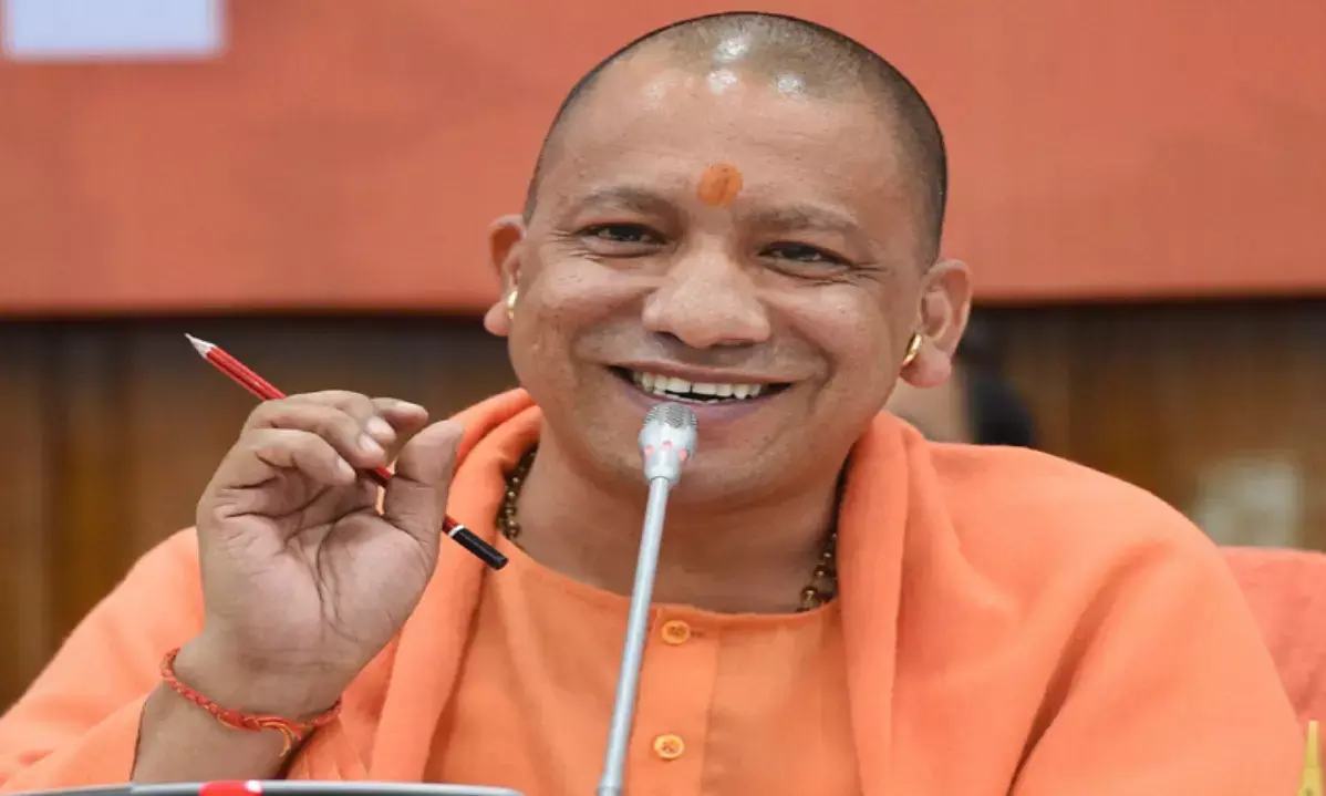 दलाल हो जाएं सावधान! जॉब के लिए विदेश जाने की टेंशन ख़त्म, योगी सरकार बनेगी भरोसेमंद एजेंट दलाल हो जाएं सावधान! जॉब के लिए विदेश जाने की टेंशन ख़त्म, योगी सरकार बनेगी भरोसेमंद एजेंट