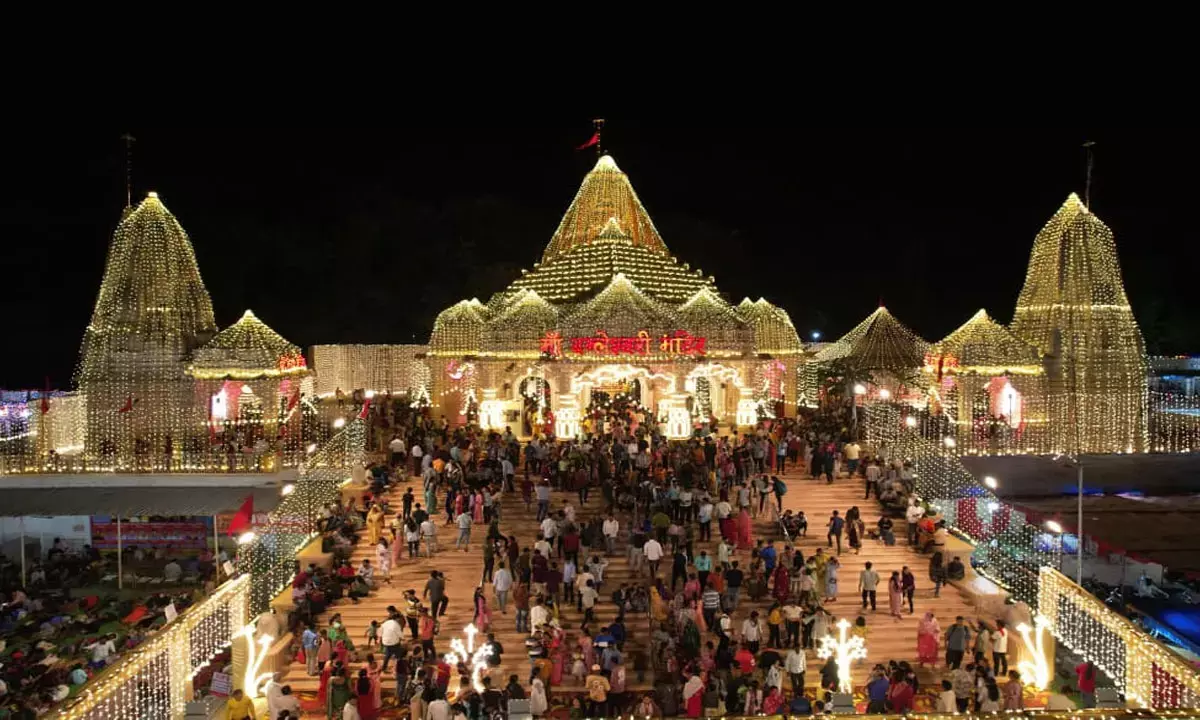 मां बम्लेश्वरी मंदिर