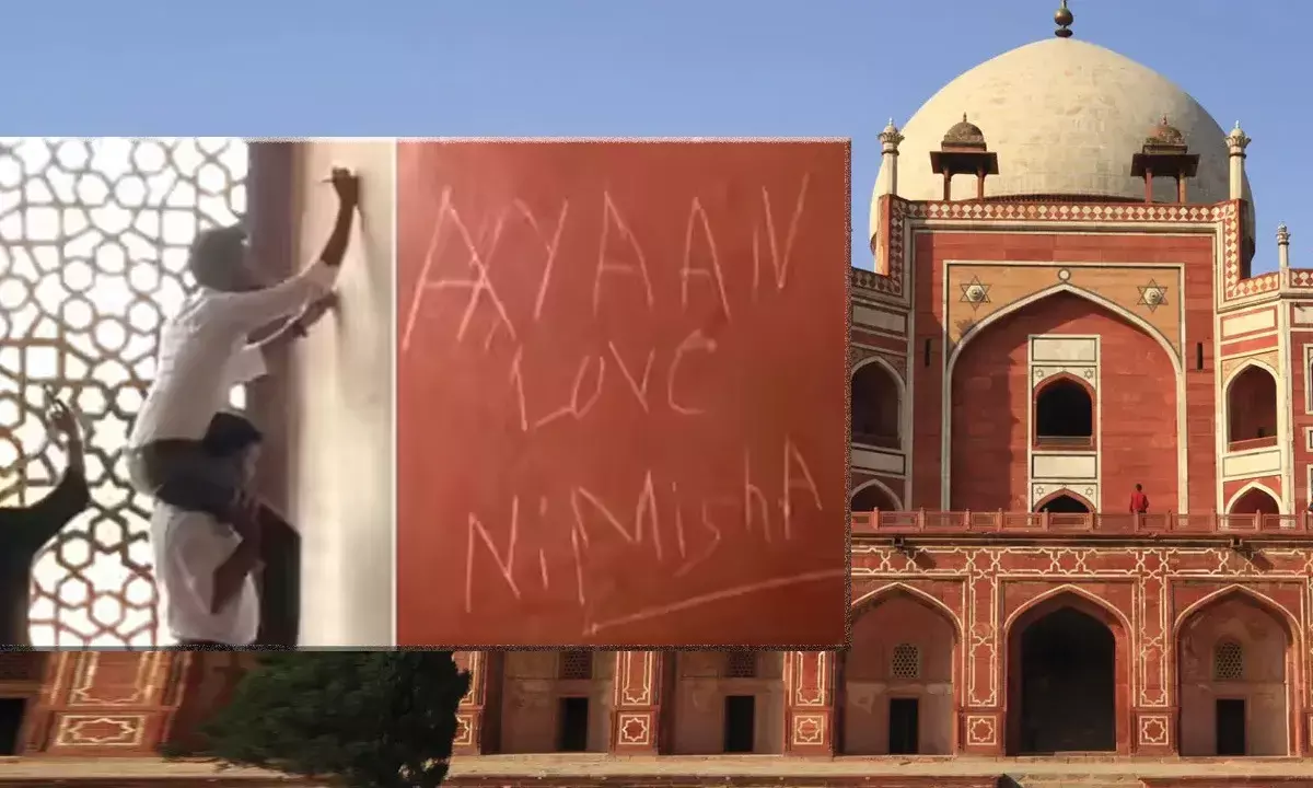 Humayun Tomb Viral Video