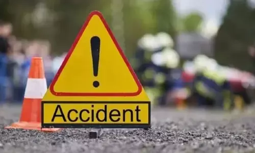 Delhi E-Rickshaw Accident Delhi E-Rickshaw Accident