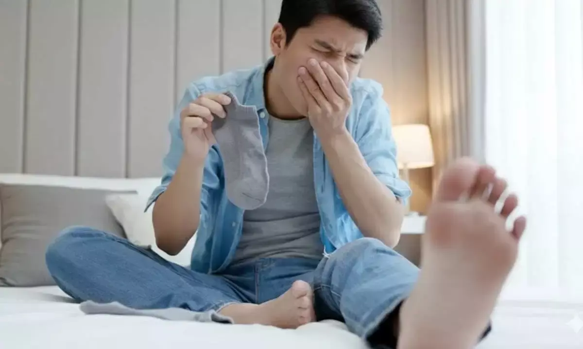 foot odor causes and treatment