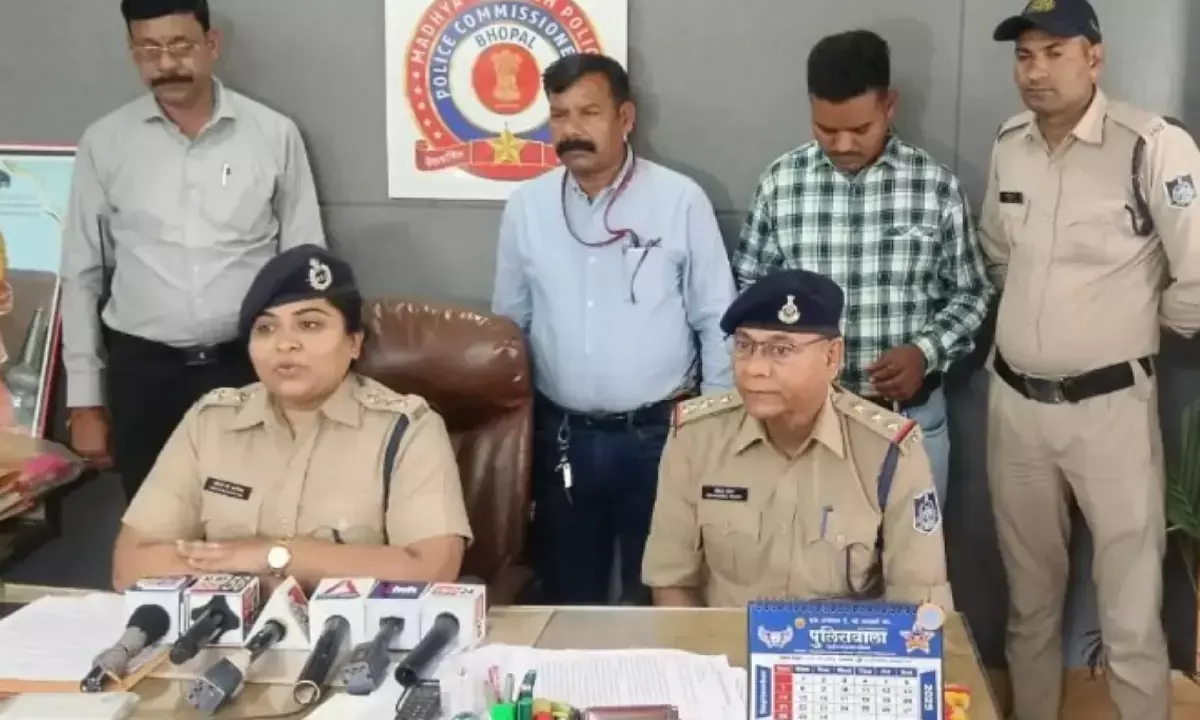 bhopal-jhapatmar-giroh-2-nabalig-giraftaar-10-lakh-mal-baramad