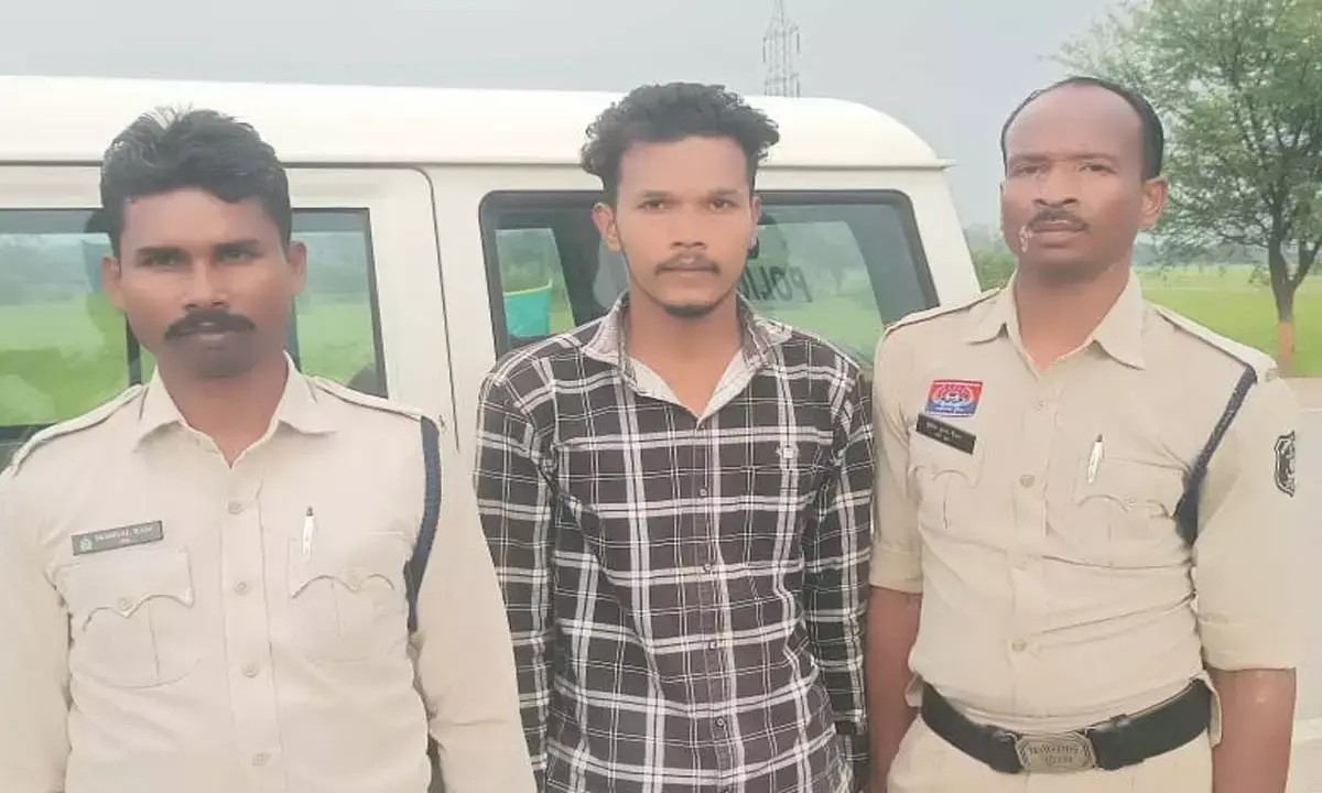 शादी का झांसा देकर युवती से दुष्कर्म शादी का झांसा देकर युवती से दुष्कर्म