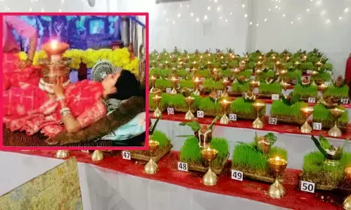 वैष्णवी ने पेट पर बोया जवारा