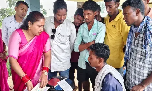 धुर नक्सल प्रभावित डब्बाकोंटा में जनसमस्या निवारण शिविर