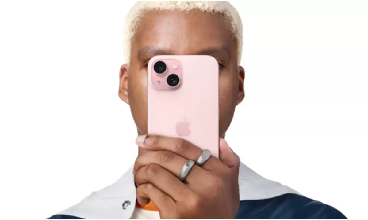 iPhone 15 price drops to lowest during Amazon Great Indian Festival Sale 2025