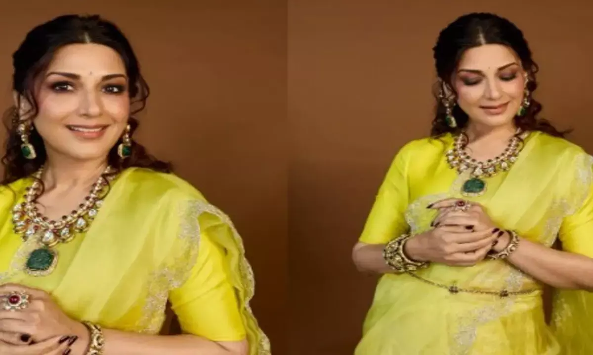एक्ट्रेस सोनाली बेंद्रे का येलो लहंगा लुक