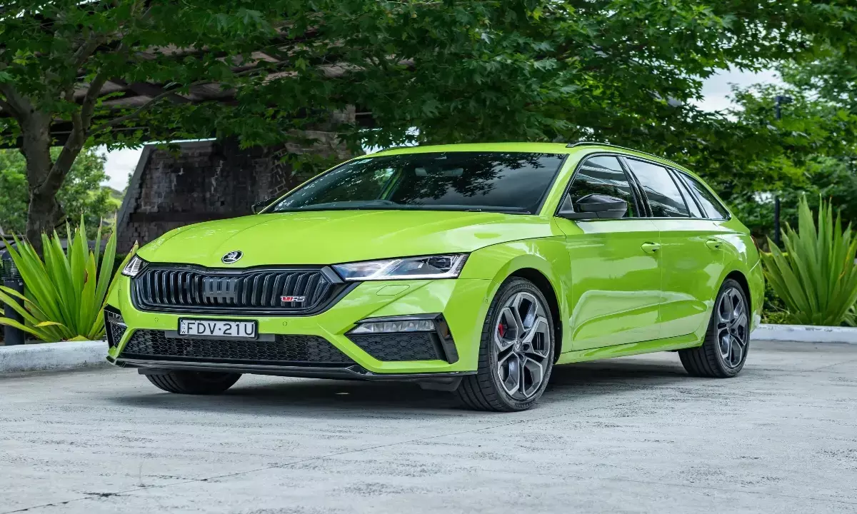 skoda-octavia-rs to launch soon what is pre-bookings-date