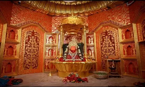 मां बम्लेश्वरी मंदिर