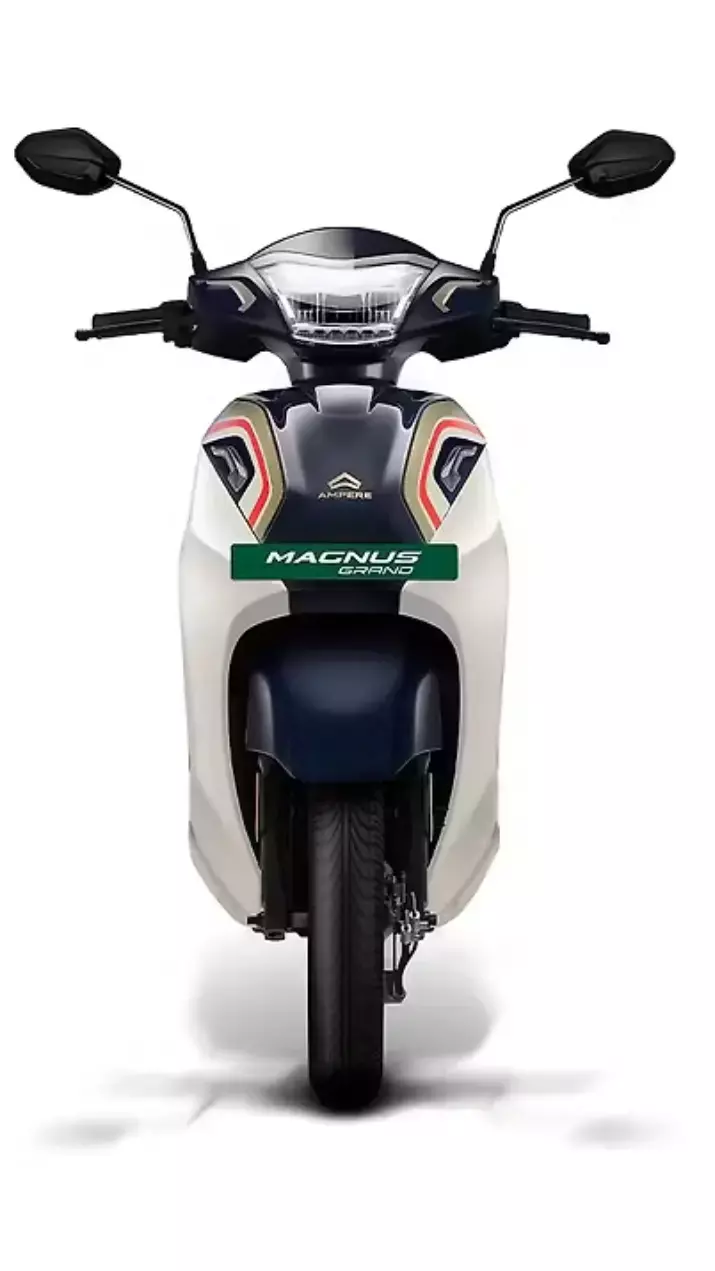 देखें Ampere Magnus Grand के दमदार फीचर और कीमत