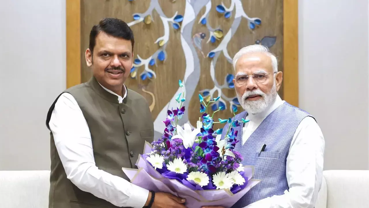 Maharashtra CM Devendra Fadnavis meet pm Modi Maharashtra CM Devendra Fadnavis meet pm Modi