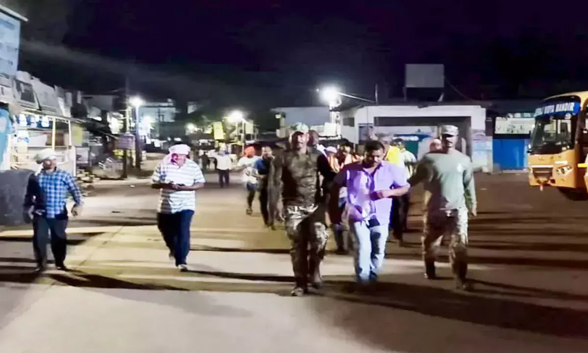 कांग्रेस नेता का जुलूस