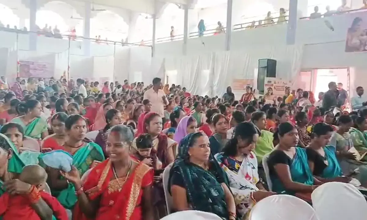 महिलाओं को मिली सशक्तिकरण और स्वास्थ्य की सीख