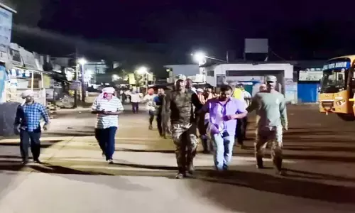 कांग्रेस नेता का जुलूस