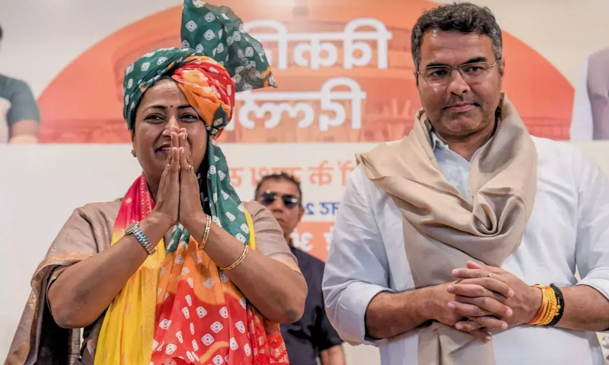 CM Rekha Gupta and Minister Parvesh Verma