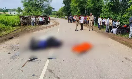 सड़क हादसा