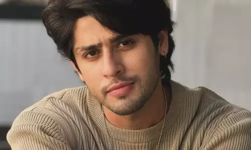 जिबरान खान के साथ 34 लाख की ठगी, कैफे मैनेजर ने पर केस दर्ज, जानें मामला