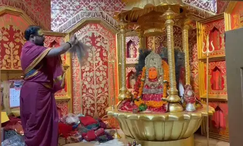 मां बम्लेश्वरी मंदिर