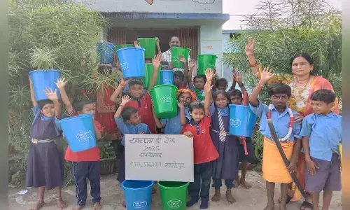 स्वच्छता पखवाड़ा पर अनूठी पहल : विद्यार्थियों के साथ ग्रामीणों को भी दिलाई गई स्वच्छता की पहल