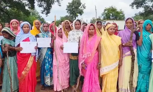 शराब के खिलाफ महिलाओं का मोर्चा