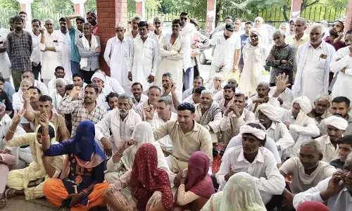 fatehabad sarpanch protest